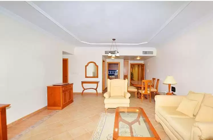 Wohn Klaar eigendom 2 Schlafzimmer F/F Wohnung  zu vermieten in Al Sadd , Doha #16216 - 1  image 